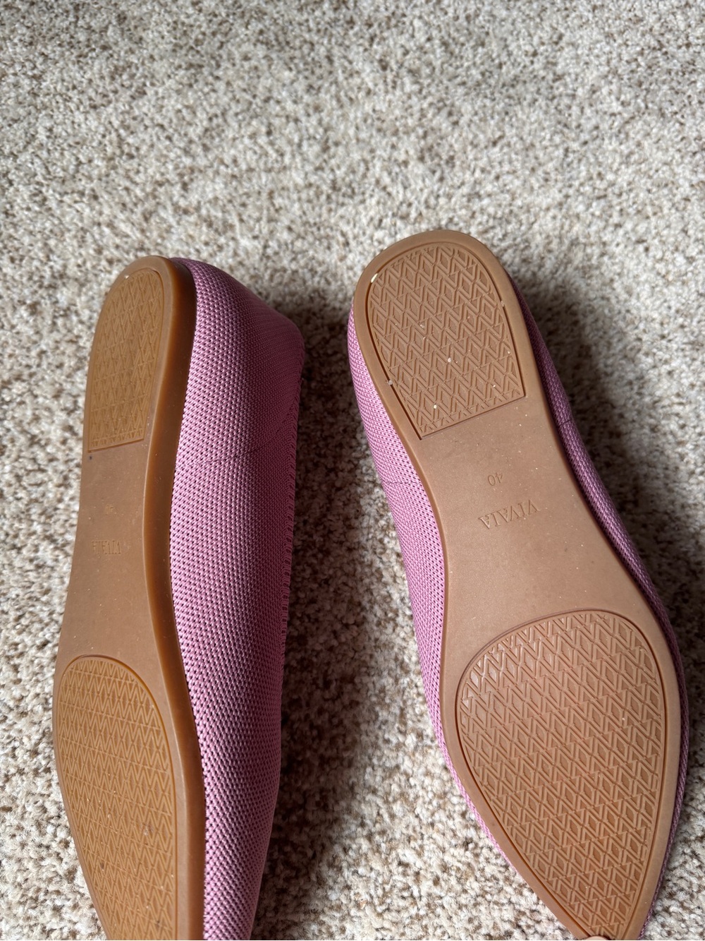 VIVAIA Mauve Knit Pointed Toe Ballet Flats - Picture 4 of 4